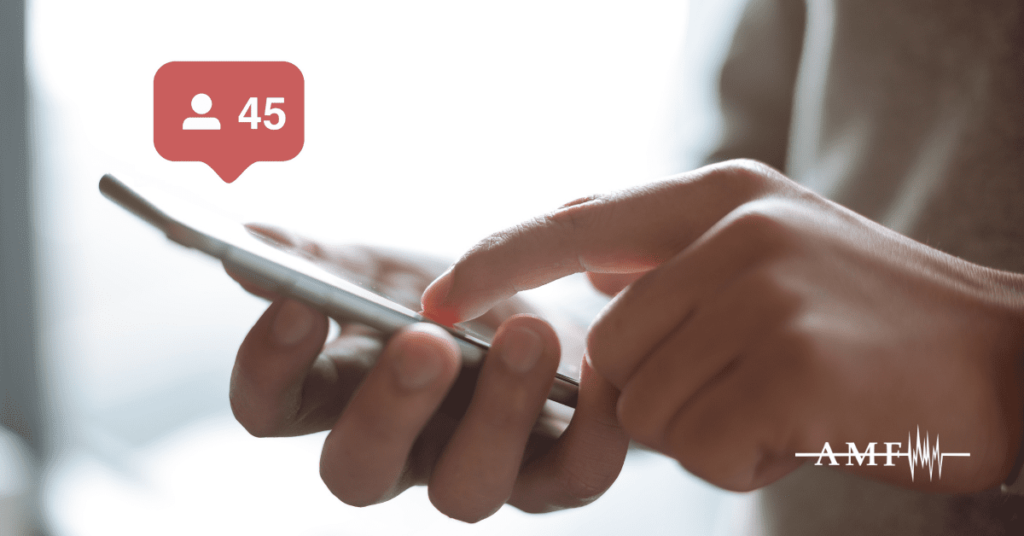 Migraine advocates on social media